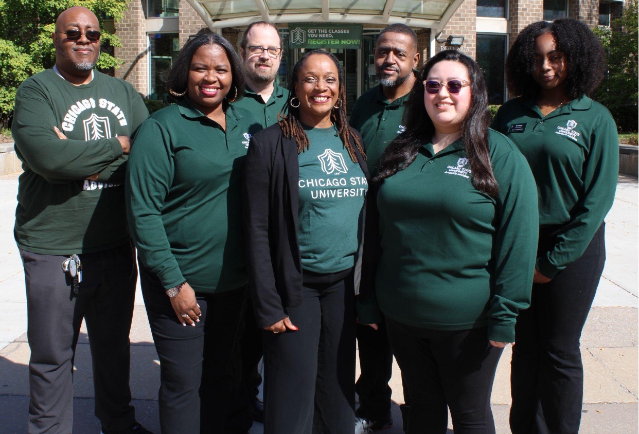 (Front row) Marquita Gill, Director Marion Berry, Guadelupe Cabrera (Back row) Arthur Horton, Deneen Brackett, Kevin Newell and Tiki Brown