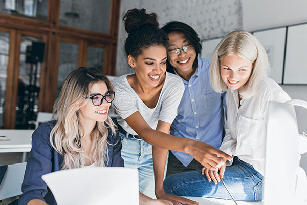 female students plannign career